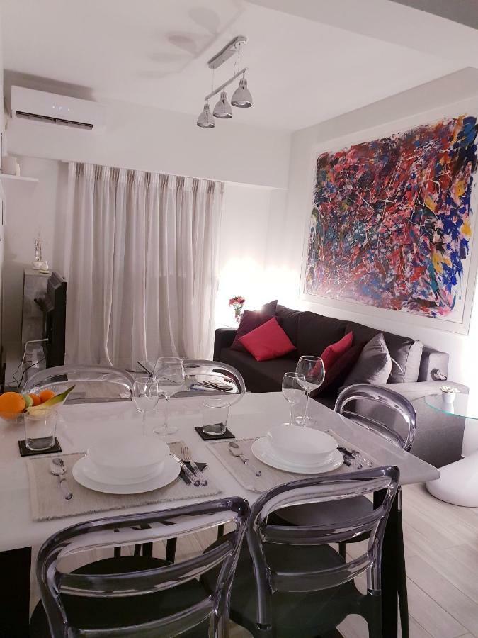Beautiful Brand New Apartment Seaside Athens Ngoại thất bức ảnh